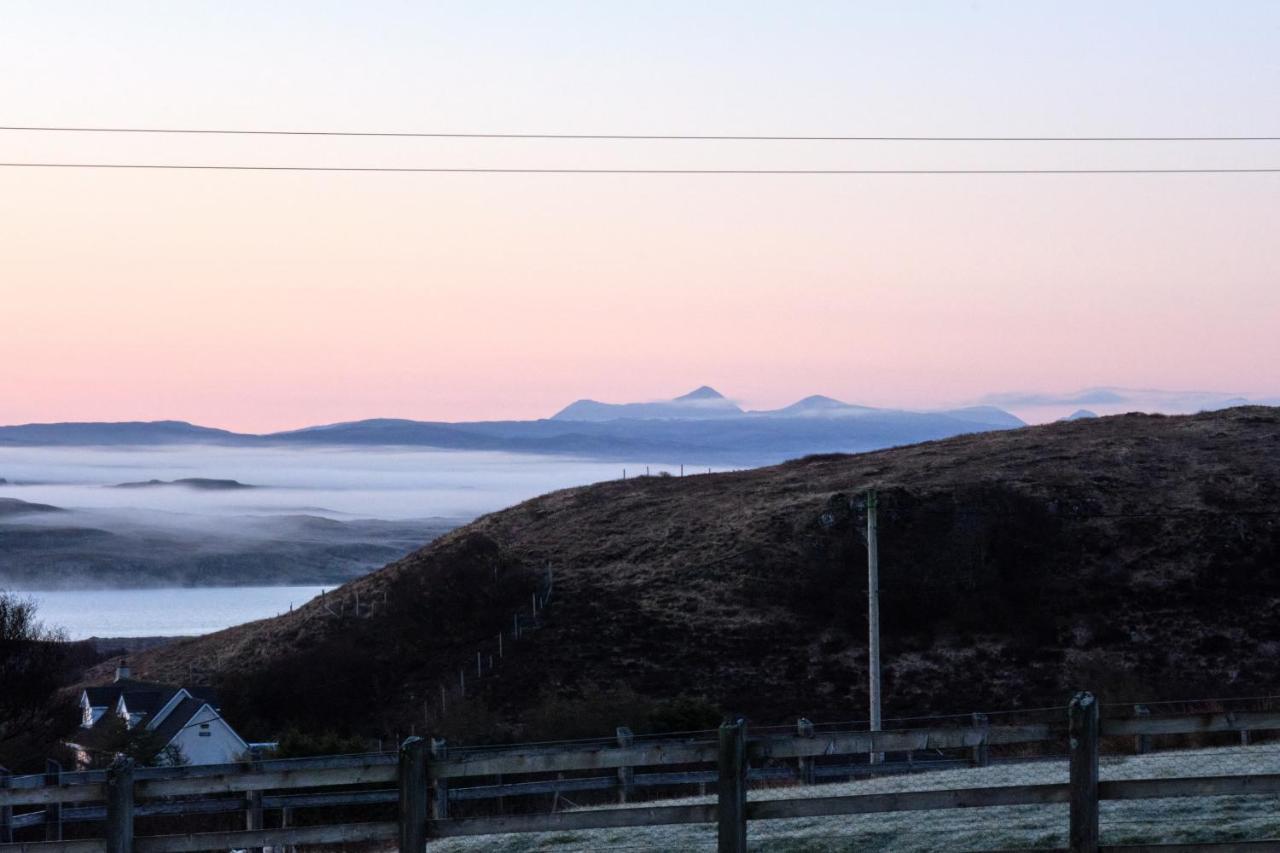 Hazelbank Bed And Breakfast Colbost ภายนอก รูปภาพ